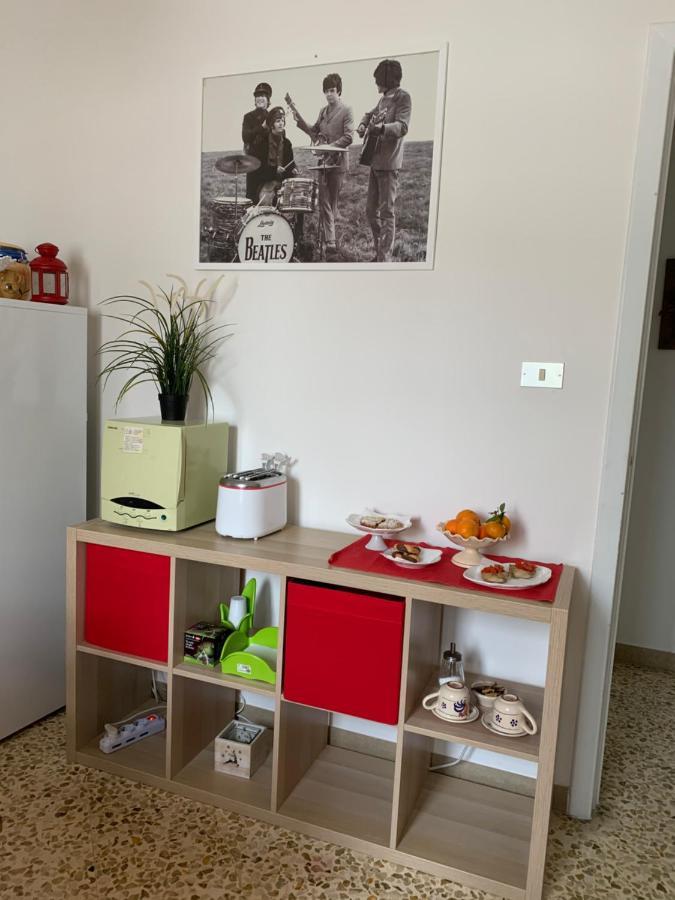 レッチェLa Casa Di Chiccaアパートメント エクステリア 写真